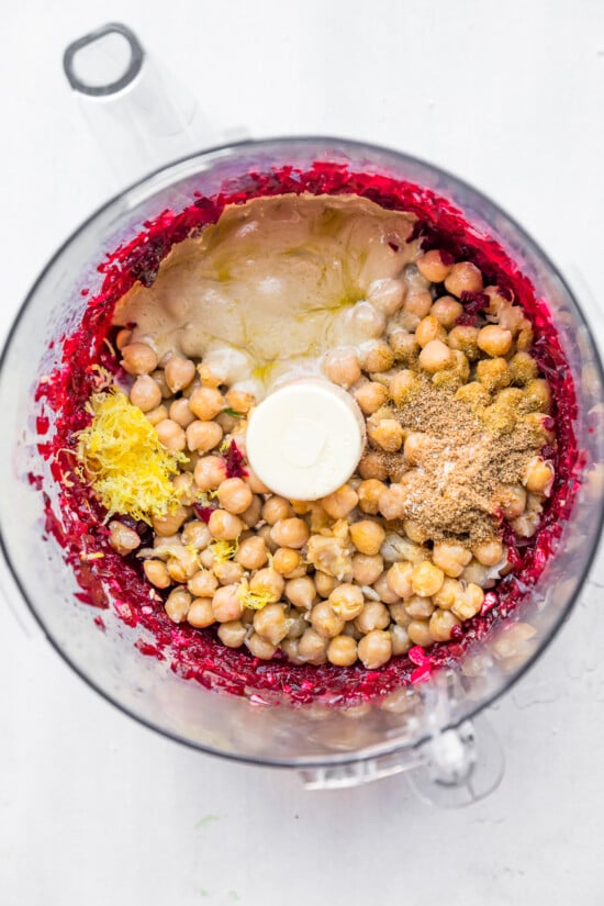 beets and chikpeas in food processor