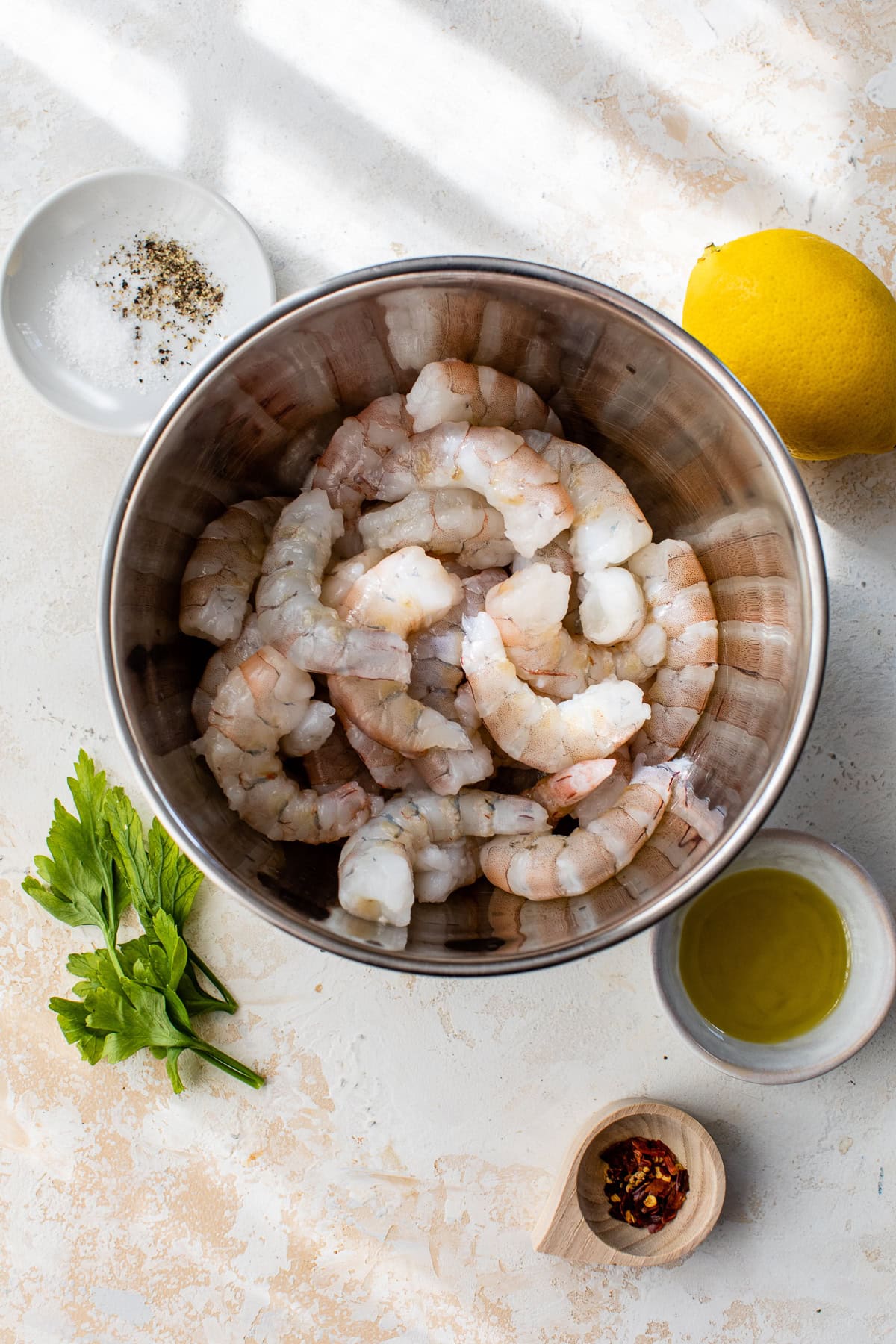 shrimp, lemon, parsley and oil