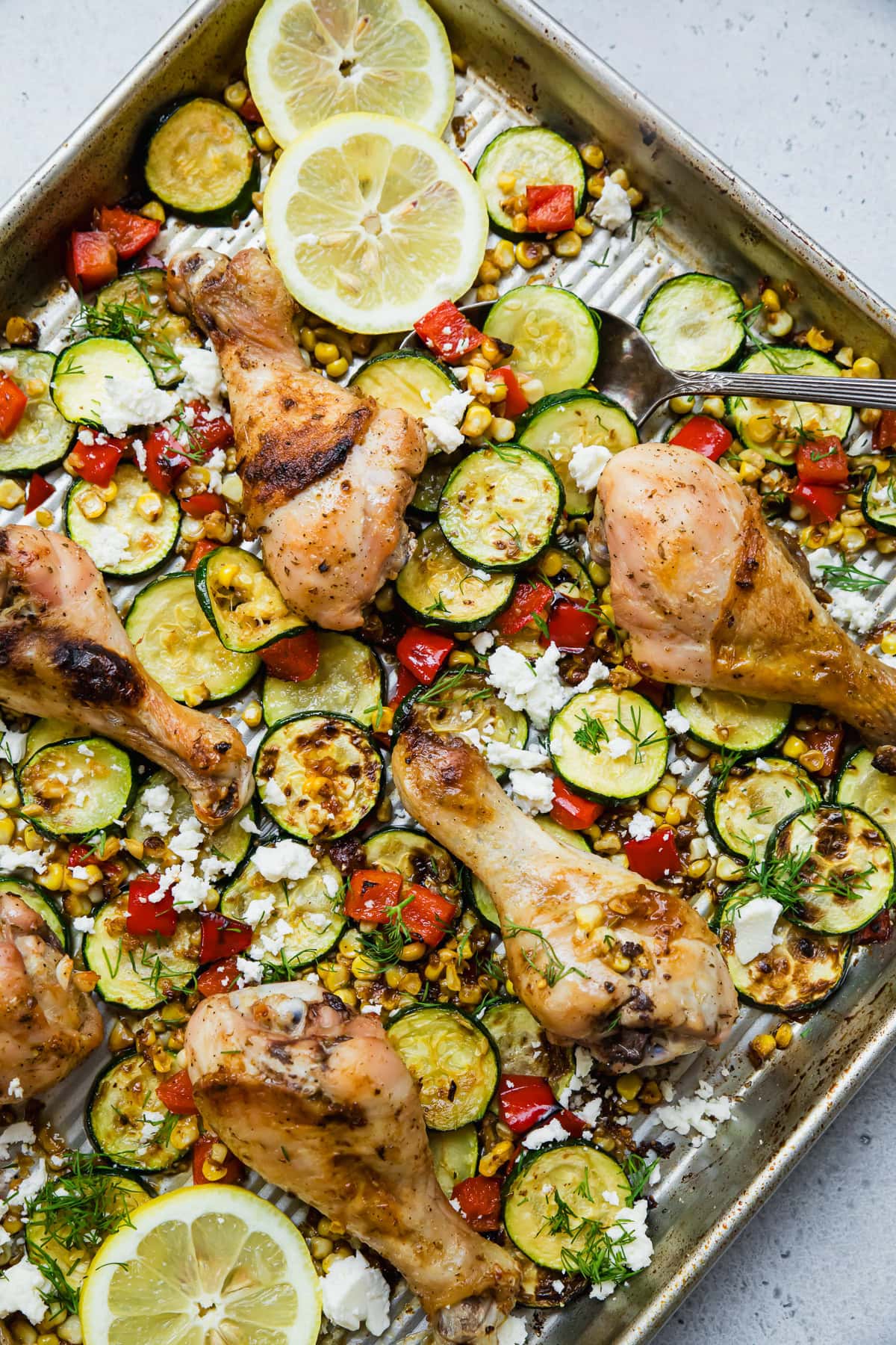 Chicken Drumsticks with Zucchini, Bell Peppers and Corn