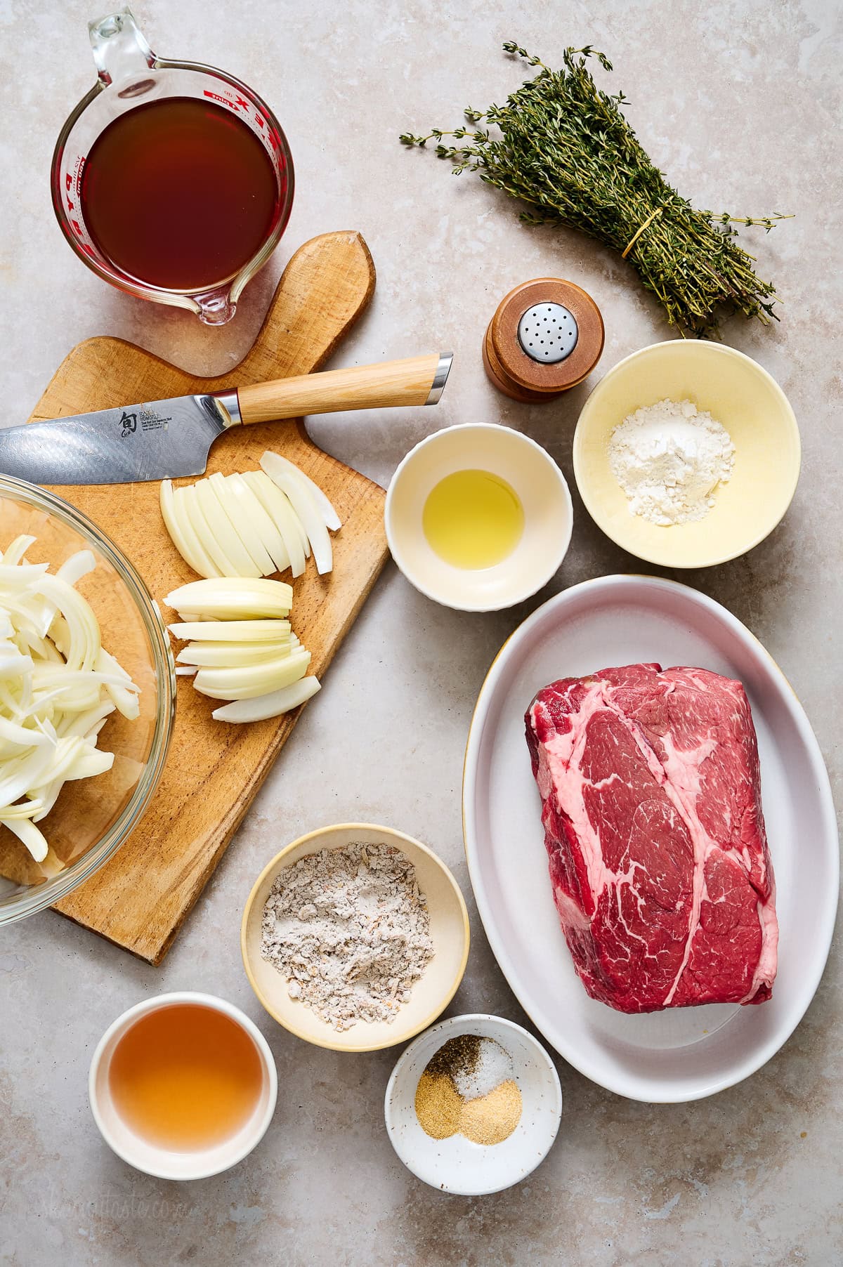 French Onion Pot Roast ingredients
