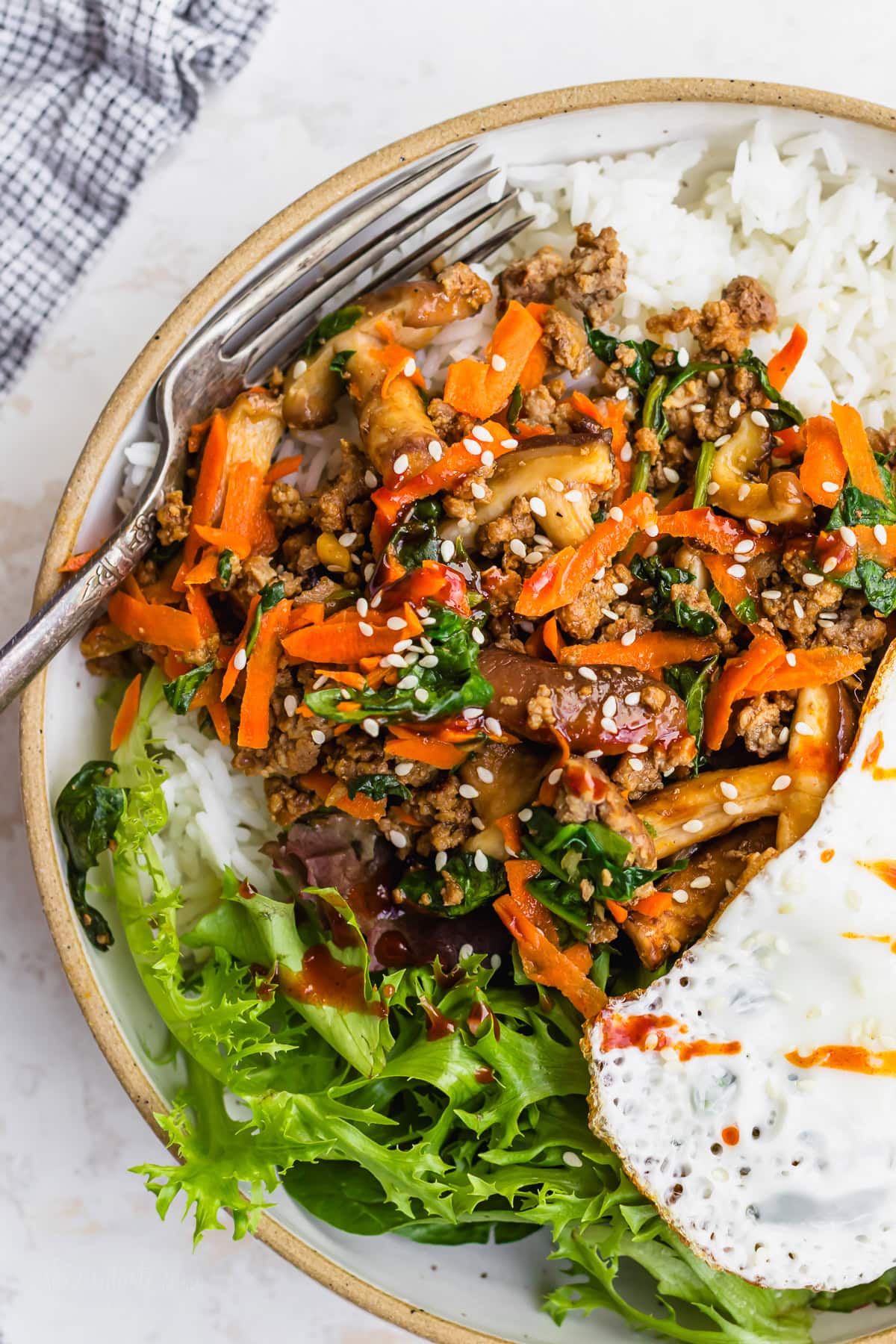 Ground Beef Bibimbap (Easy One-Skillet Recipe)