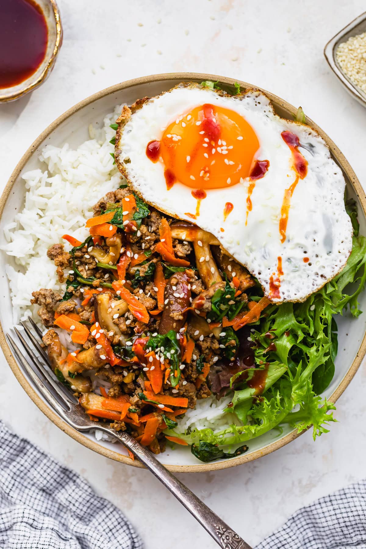 Ground Beef Bibimbap (Easy One-Skillet Recipe)