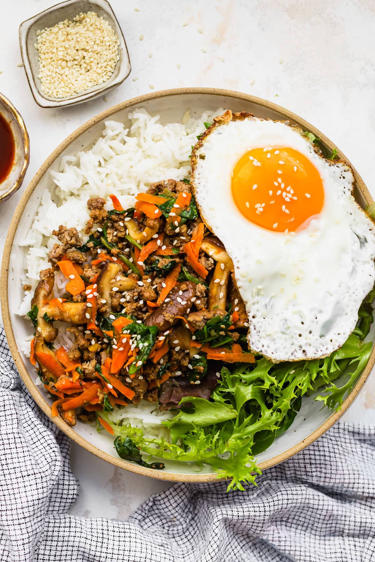 Ground Beef Bibimbap (Easy One-Skillet Recipe)