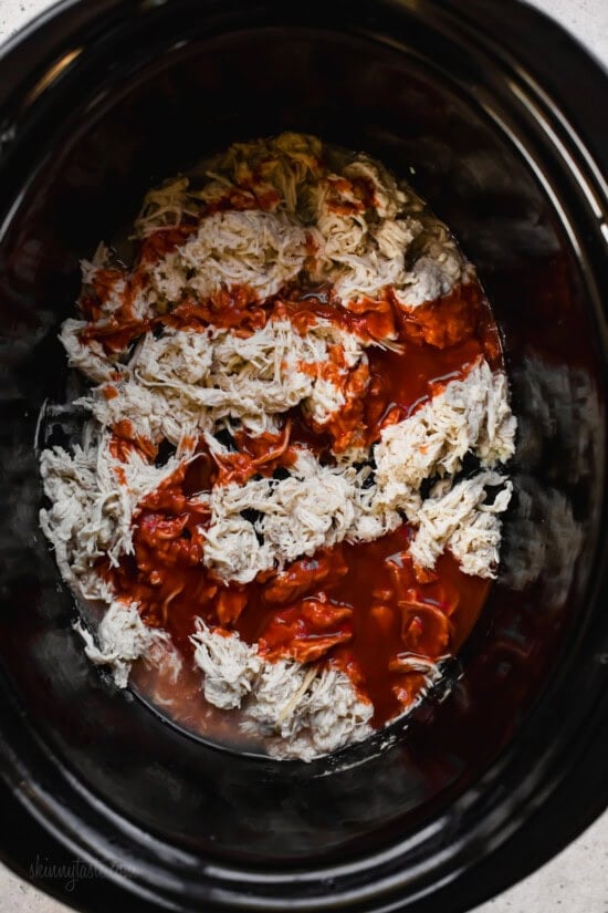 Make the slow cooker buffalo chicken