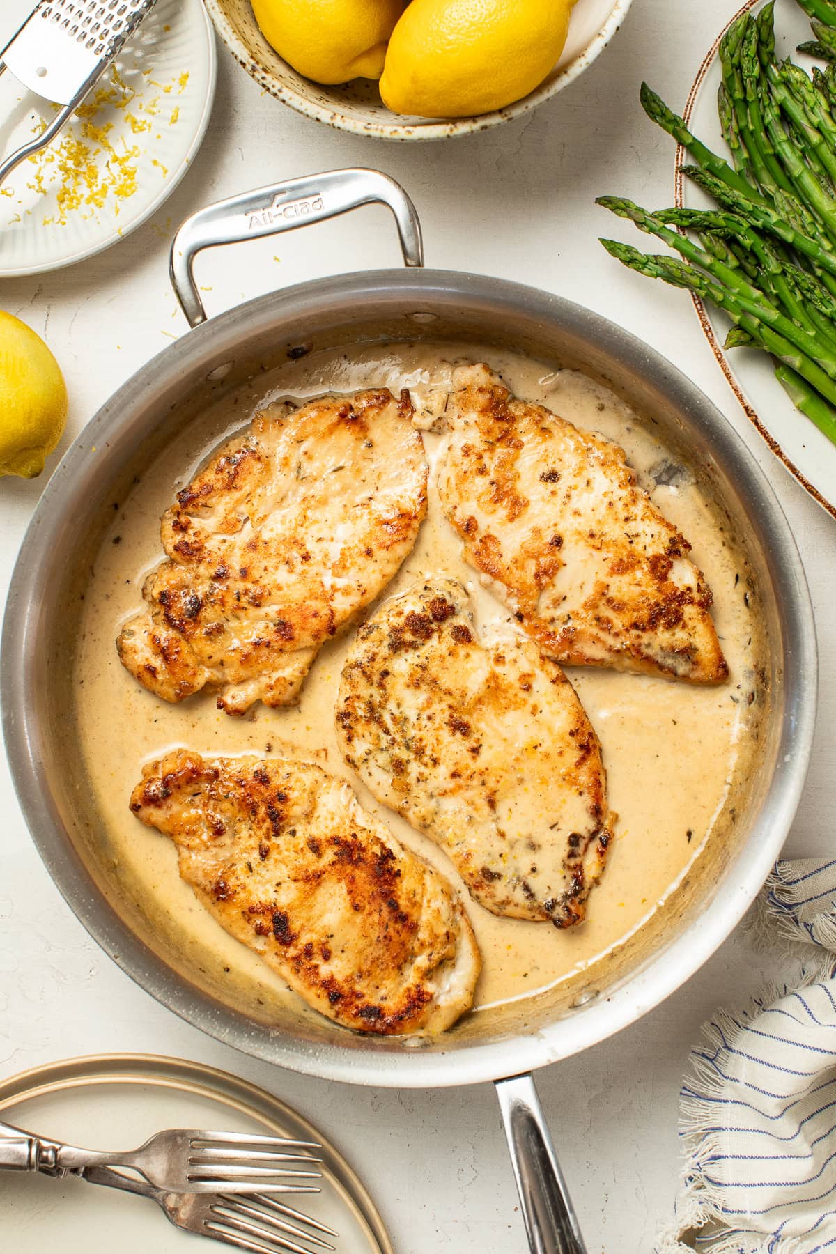 Creamy Lemon Chicken with Asparagus