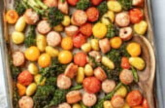 Sheet Pan Gnocchi and Sausage with Tomatoes and Broccolini