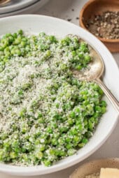 Cacio e Pepe Peas